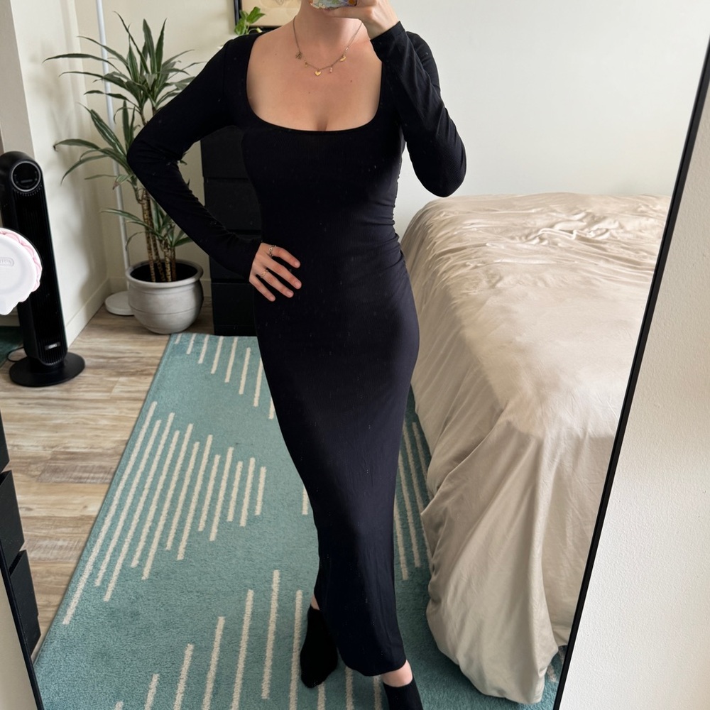 SKIMS long sleeve black dress - soft lounge - large